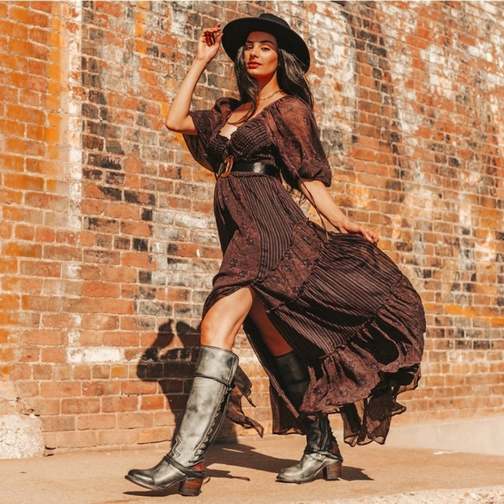 Freebird Coal boots
